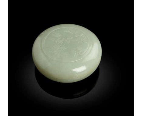  PALE CELADON JADE CARVED 'BIRD AND FLOWER' CIRCULAR BOX AND COVER QING DYNASTY, 18TH-19TH CENTRY 清 青白玉雕花鳥紋圓蓋盒of compressed g