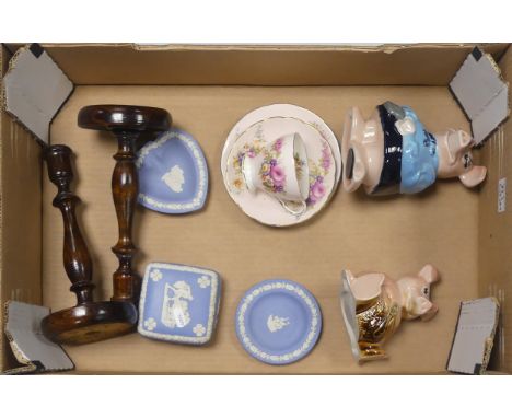 Selection of Ceramics to include Wedgwood Jasperware powder-blue round pin dish, Spade shaped pin dish, Square Shaped Lidded 