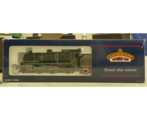 Bachmann, 00 Gauge Class N Steam Locomotive and Tender, Southern 1406. In original box, some foxing and tears.