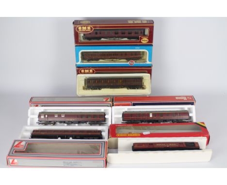 Hornby - Lima - Airfix - 7 x boxed LMS liveried 00 gauge coaches including Hornby Royal Mail Coach # R.413, Lima Dining Car 3