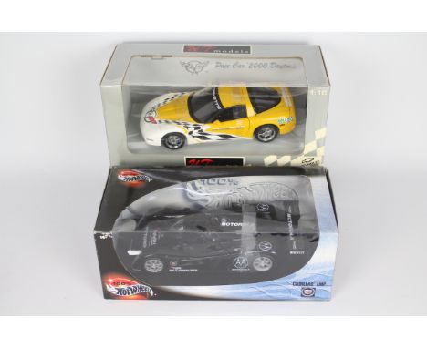 UT Models - Hot Wheels - 2 x boxed 1:18 scale cars, a 2000 Cadillac LMP # 74299 and a 2000 Chevrolet Corvette Daytona Pace Ca