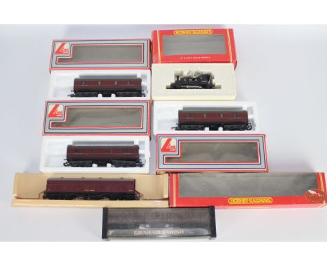 Hornby - Grafar - Lima - 6 x boxed 00 gauge models, a Class OF 0-4-0 LMS loco in black # R.300, three Parcel vans in LMS maro