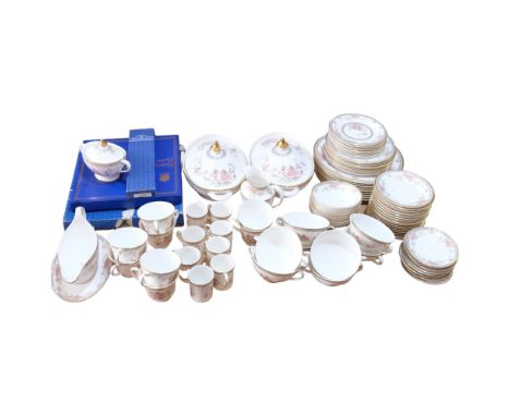 A Royal Doulton "Canton" dinner and tea service, service appears to be for 8 settings, and includes 2 large tureens, gravy bo