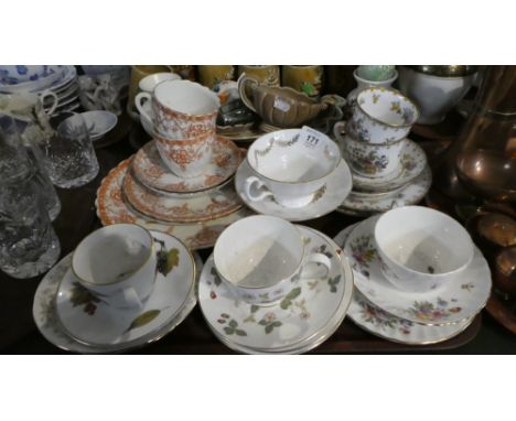 A Tray of Teacups and Saucers to Include Royal Worcester, Wedgwood Wild Strawberry, Minton Marlow etc 
