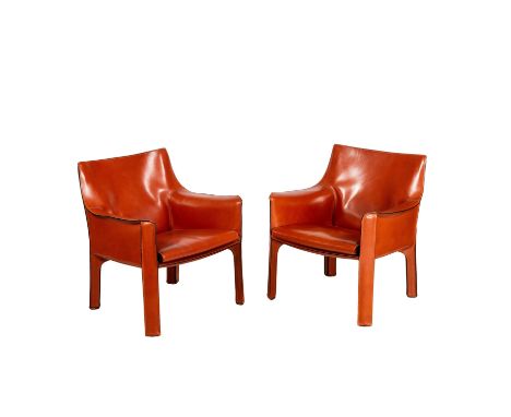 MARIO BELLINI, zwei Armlehnstühle "Cab chair - 413" Cassina, Mailand, Metallrohr, cognacfarbenes Leder, Herstellerprägung, Hx