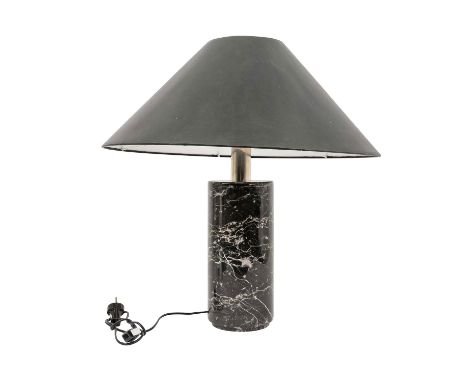 TISCHLAMPE MIT MARMORFUß Wohl Italien, 70er. Jahre, Altersspure, Boden min. best.| TABLE LAMP WITH MARBLE FOOTProbably Italy,