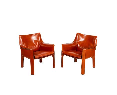 MARIO BELLINI, zwei Armlehnstühle "Cab chair - 413" Cassina, Mailand, Metallrohr, cognacfarbenes Leder, Herstellerprägung, Hx