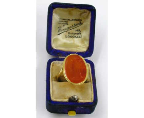 19th Century 18ct gold intaglio carved cornelian portrait ring, size ' T ', gross weight 7.8g 