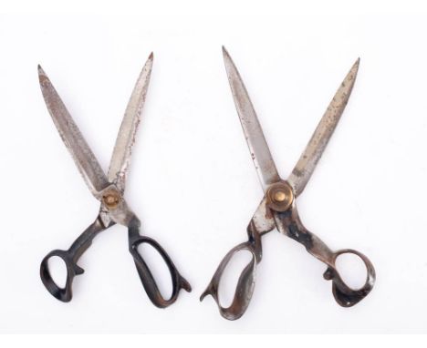 A pair of late 19/early 20th century tailor's shears by T Wilkinson & Son, Sheffield: signed as per title and marked 'Wilkins