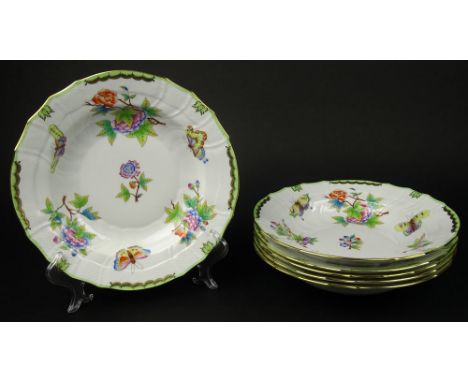 Six (6) Herend Hand Painted Queen Victoria Rimmed Soup Bowls. Signed With Blue Herend Backstamp, 1501/VBO. Good Condition. Me