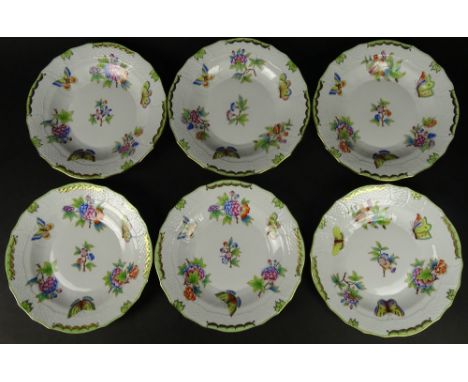 Six (6) Herend Hand Painted Queen Victoria Desert/Pie Plates. Signed With Blue Herend Backstamp, 1520/VBO. Good Condition. Me