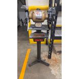 CLARKE METALWORKER BT 1005A 6" BENCH GRINDER