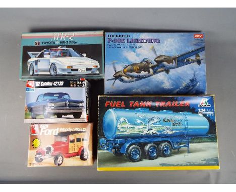 Italeri, Fujimi; Academy, AMT - Five boxed plastic model kits in various scales. Lot includes Fujimi #59 1:24 Toyota MR2; Ita