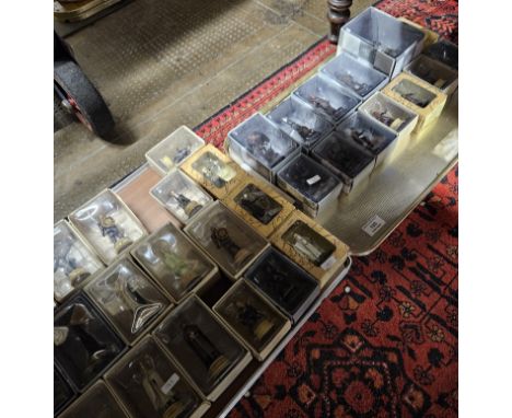 LARGE COLLECTION OF LORD OF THE RINGS MODEL FIGURES. APPROX 37 IN TOTAL     