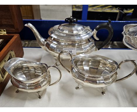 3 PIECE BIRMINGHAM SILVER TEA SERVICE COMPRISING TEAPOT, SUGAR &amp; CREAM, WEIGHT APPROX 907 GRAMS INCLUDING HANDLE &amp; FI