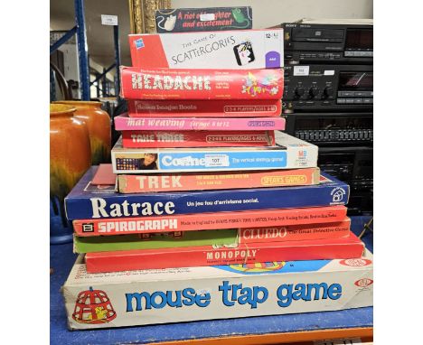 13 VINTAGE BOARD GAMES     