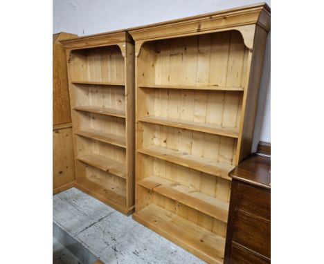 PAIR OF PINE 5 SHELF BOOKCASES     