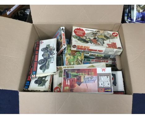 LOT OF AIR FIX MODELS, including a high speed tractor, command post and check point