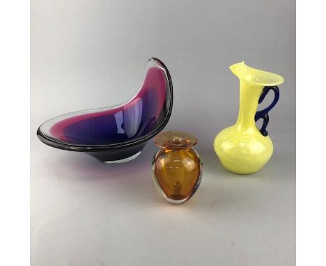 PAIR OF GLASS PAPERWEIGHTS MODELLED AS BIRDS, the largest 15cm long, along with other glassware and ceramics including paperw