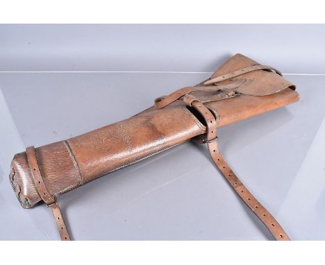A WWI W. Thomlinson Ltd leather gun/barrel carrier, dated 1915, stamped on the  strap, possibly for a Vickers, with broad arr