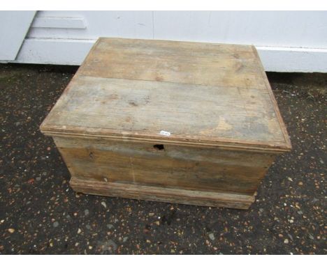Pine trunk H34cm W64cm D54cm approx 