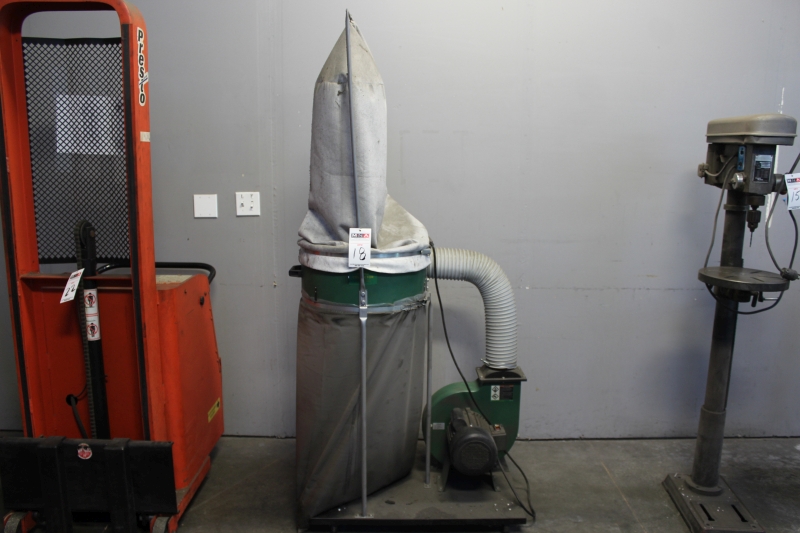 Central Machinery 2 HP Dust Collector