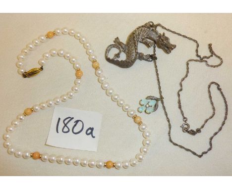 Real pearl and coral necklace with gold clasp, detailed silver dragon pendant necklace, etc.