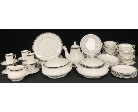 A Royal Doulton Sarabande pattern dinner and tea set inc two covered tureens, dinner, side and dessert plates, soup bowls and