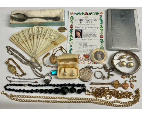 A selection of 9ct Gold, Sterling Silver, Costume Jewellery and miscellaneous items , the 9ct gold jewellery includes; a pair