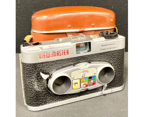 A Rodenstock View-Master Trinor stereo colour camera, 1:2, 8/20mm, leather case, c. 1952