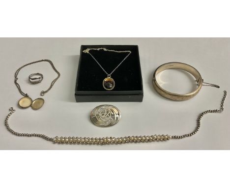 Selection of Silver Jewelleryto include; a Blue John Pendant with fine sterling silver chain, a "925" stamped Rennie Mackinto