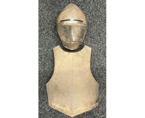 Replica Knights Armour Helmet and Breast Plate (2)