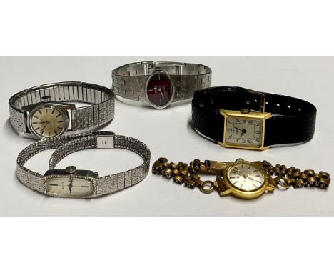 Watches  -a Tissot Seastar lady's wristwatch, stainless steel 21mm diameter case, yellowed dial, block baton markers, 17 jewe