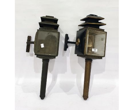 Brass and black japanned coaching lamp and another similar (2) 