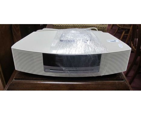 Bose Wave Music System Model AWRCC6, with remote.