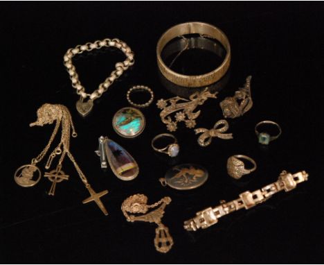 A small parcel lot of assorted silver jewellery to include a marcasite bracelet, pendant and brooches, rings, butterfly wing 