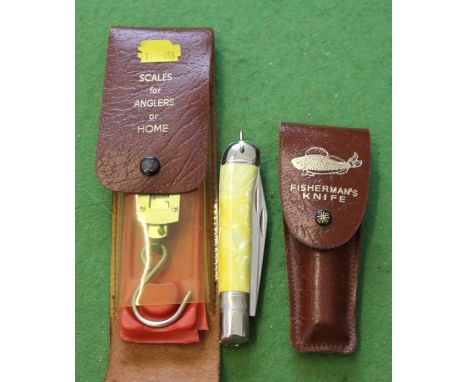 A leather cased fisherman's knife, together with a leather cased scales for anglers £20-30