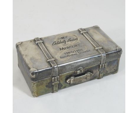 A silver plated novelty trinket jar, in the form of a suitcase, 11.5cm
