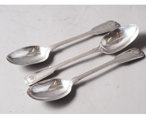 Three silver fiddle and thread and shell tablespoons, 9.5oz troy approx 