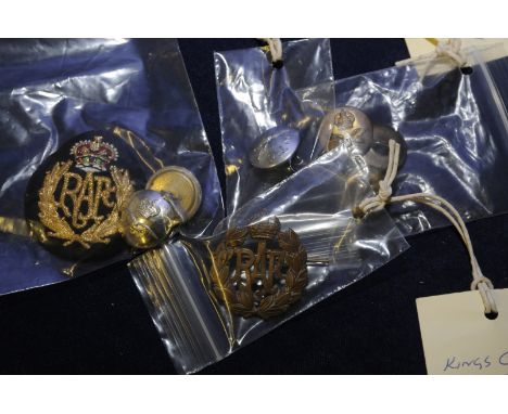 Queens Crown Officers ladies hat badge and buttons RAF, ATC button, 3 Kings Crown RAF buttons and a Kings crown RAF badge 