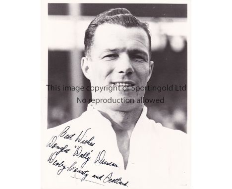DALLY DUNCAN / DERBY COUNTY / AUTOGRAPH      A signed 10" X 8" black &amp; white portrait photograph.   Good