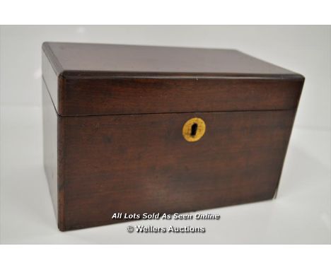 *GEORGIAN MAHOGONY TEA CADDY / IN NEED OF RESTORATION  / 12.5 X 21 X 12 CM  [LQD197]