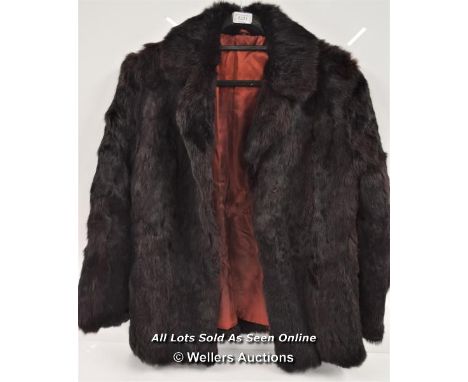 *VINTAGE FUR JACKET 1970'S SIZE 12 - 14 [LQD197]