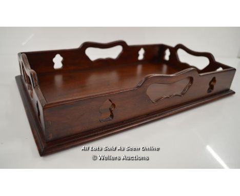 *HAND CRAFTED MAHOGANY TEA TRAY / 41 X 25 X 6CM  [LQD197]