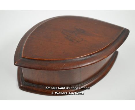 *WW1 TRENCH ART,RFC,ROYAL FLYING CORPS PROPELLER BOX / 18 X 11.5 X 6CM  [LQD197]