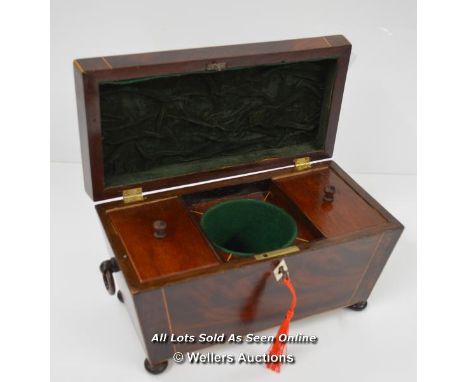*ANTIQUE TEA CADDY WITH WORKING LOCK AND KEY VICTORIAN. / 29.5 X 15 X 6.5CM  [LQD197]