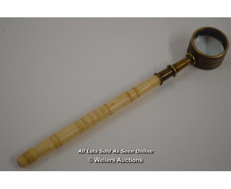 *HAND MAGNIFIER OR SIMPLE MICROSCOPE. BRASS BODY WITH BONE HANDLE [LQD197]