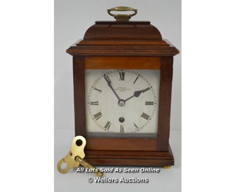 *CADDY TOP QUALITY ENGLISH MANTEL CLOCK / 20CM HIGH, IN WORKING ORDER WITH KEY  [LQD197]
