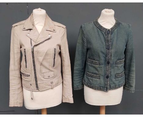 Saint Laurent Paris Pale Pink Leather Bikers Jacket with collar, long sleeves, zip fastening and details (size F38),Chanel De