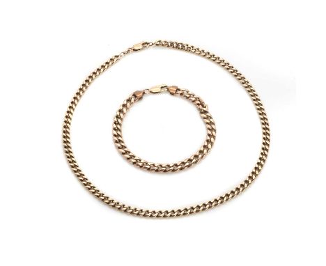A 9ct gold curb link chain,with hollow curb links, to a side lever clasp, 5.35mm wide, 425mm long, stamped '375', tested as a